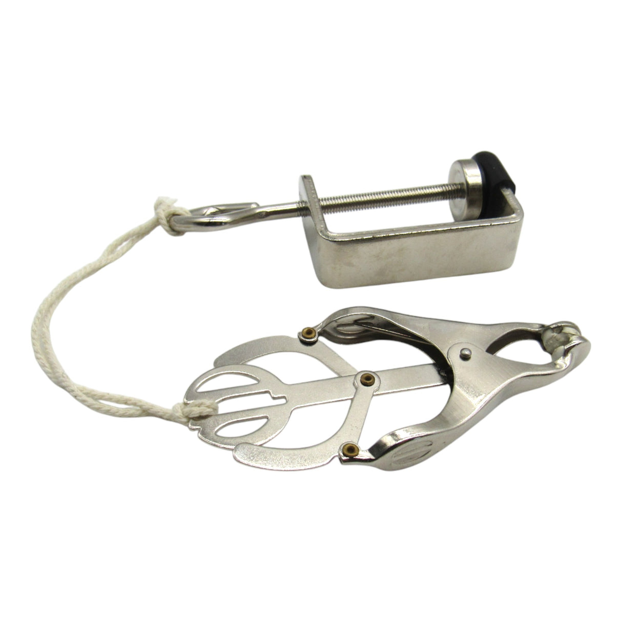 Third Hand & Clamp Speeds Up Hemming, Embroidery & Hand Sewing - Central Michigan Sewing Supplies