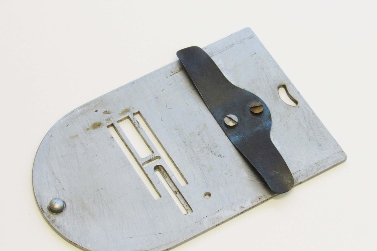 Vintage Original ZigZag Needle Plate - Fits Singer Model 306, 306W Part # 105052 - Central Michigan Sewing Supplies