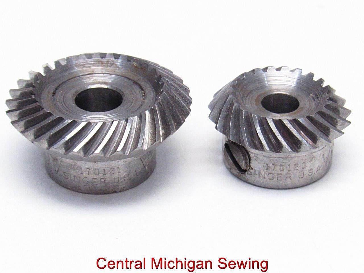 Vintage Original Singer Steel Gears Lower Right Fits Models 600, 603,