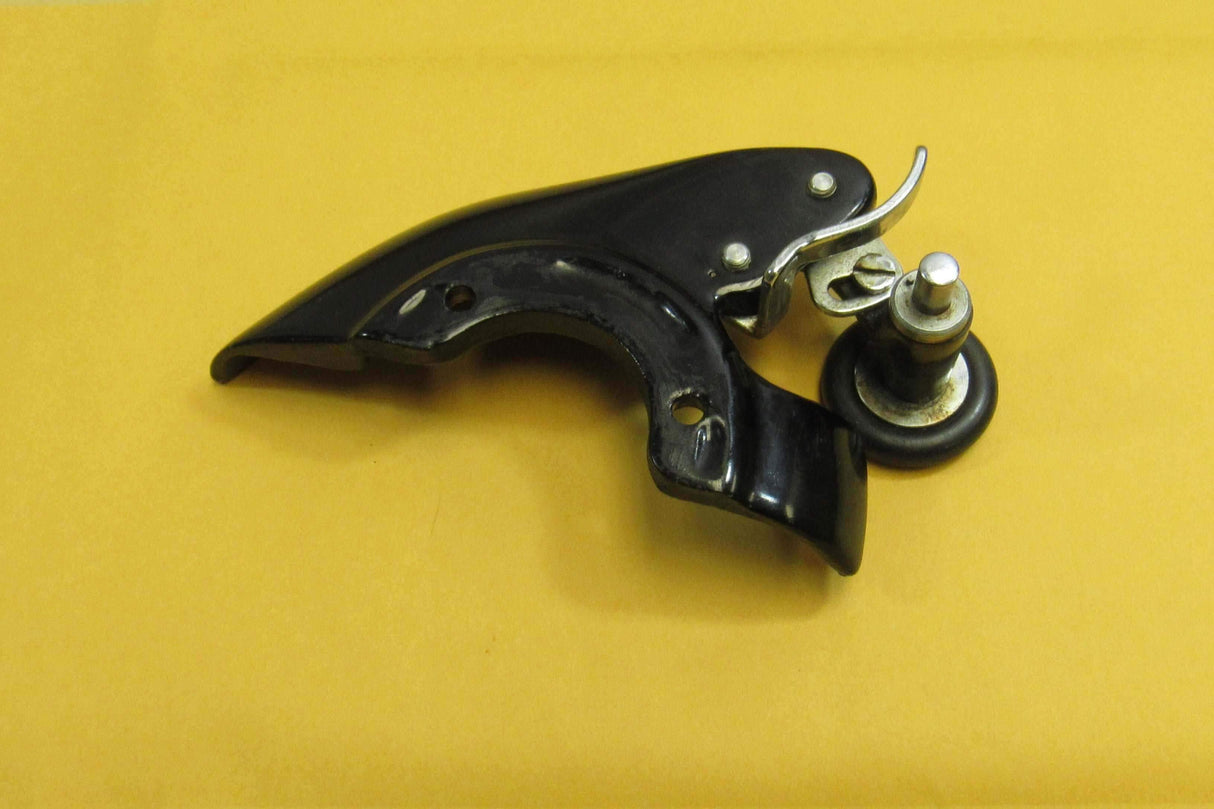 Original Bobbin Winder Fits Singer Models 206, 206K, 206W - Central Michigan Sewing Supplies
