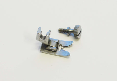 Original ZigZag Foot & thumb Screw - Fits Pfaff Model 130 - Central Michigan Sewing Supplies