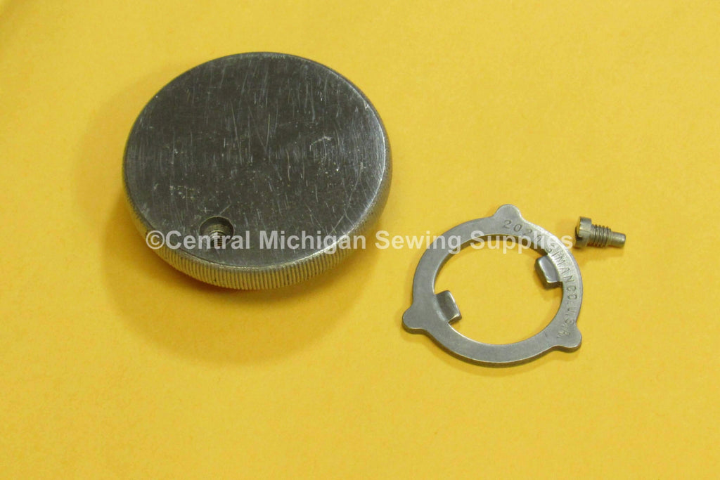 Vintage Original Stop Motion Knob, Set Screw and Washer Fits Singer Models 27, 28, 66, 99 - Central Michigan Sewing Supplies