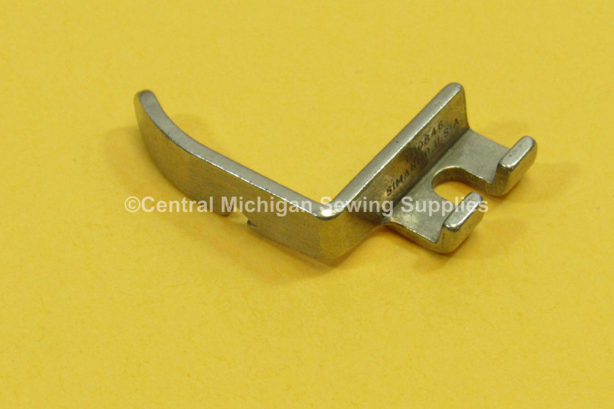 Vintage Original Singer Right Toe Cording Foot Fits Models 15, 27, 28, 66, 99, 201, 221, 222 Part # 160846 - Central Michigan Sewing Supplies