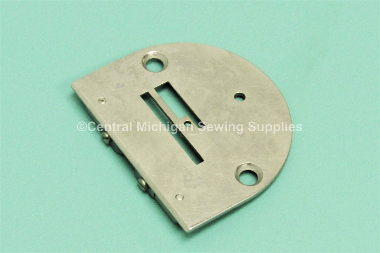 Original Singer Needle Plate Fits Model 221 Part # 45772 - Central Michigan Sewing Supplies