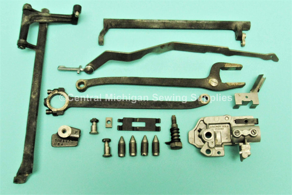 Singer Sewing Machine Model 403A Lower Assembly Parts Lot – Central  Michigan Sewing Supplies Inc.