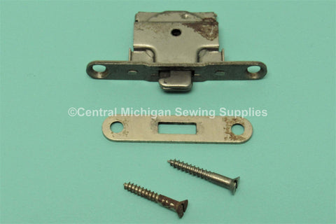 Vintage Original Singer Bentwood Case Lock - Central Michigan Sewing Supplies