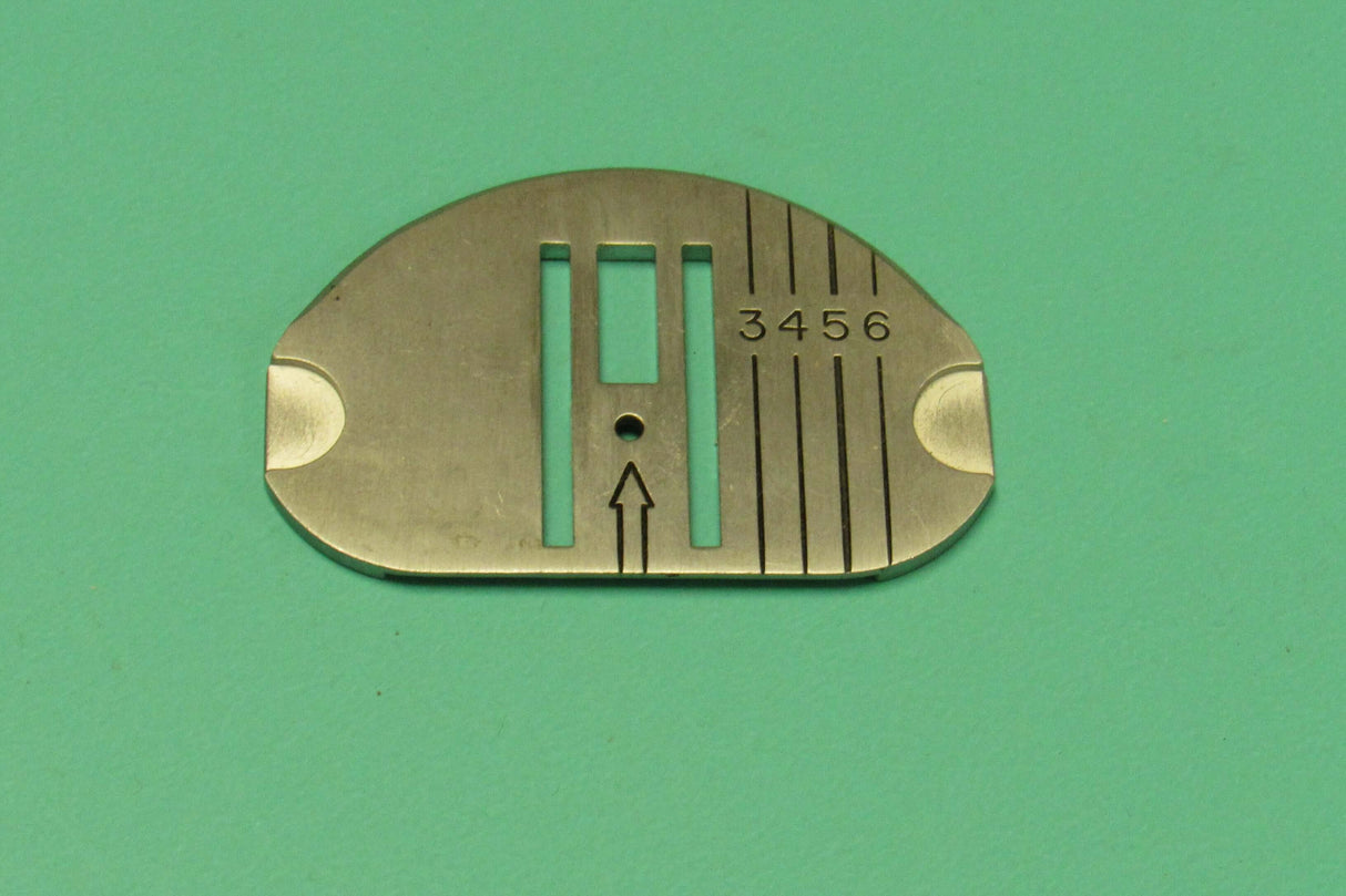 Original Straight Stitch Needle Plate Fits Singer Models 401A, 403A, 500A, 503A - Central Michigan Sewing Supplies