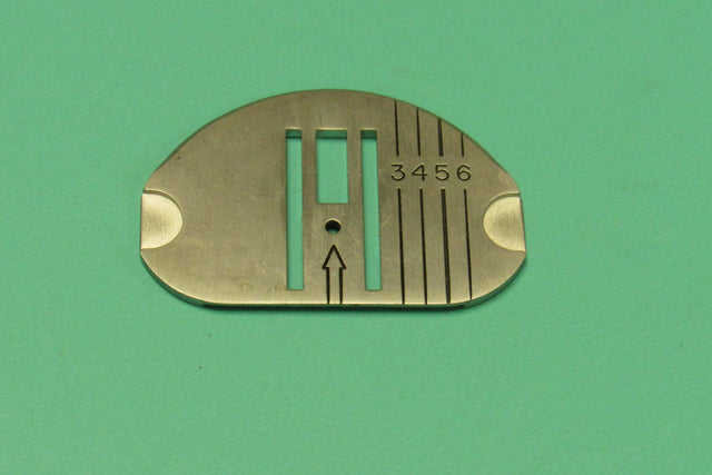 Original Straight Stitch Needle Plate Fits Singer Models 401A, 403A, 500A, 503A - Central Michigan Sewing Supplies