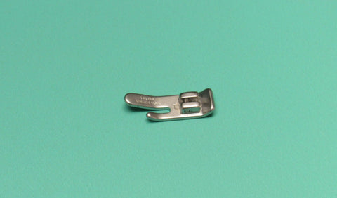 Original Slant Needle, Snap On, Straight Stitch Foot - Singer Part # 161919 - Central Michigan Sewing Supplies