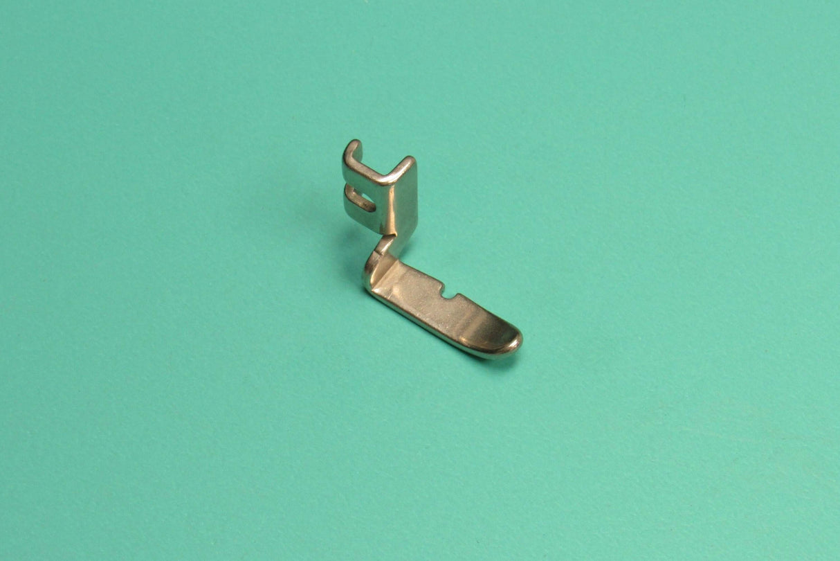 Vintage Original Singer Left Toe Cording Foot Fits Models 15, 27, 28, 66, 99, 201, 221, 222 Part # 160845 - Central Michigan Sewing Supplies